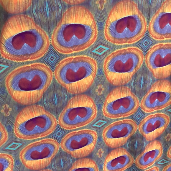 VIX Beautiful, Soft, Peacock Print Flowy Summer Maxi Dress - Picture 3 of 11